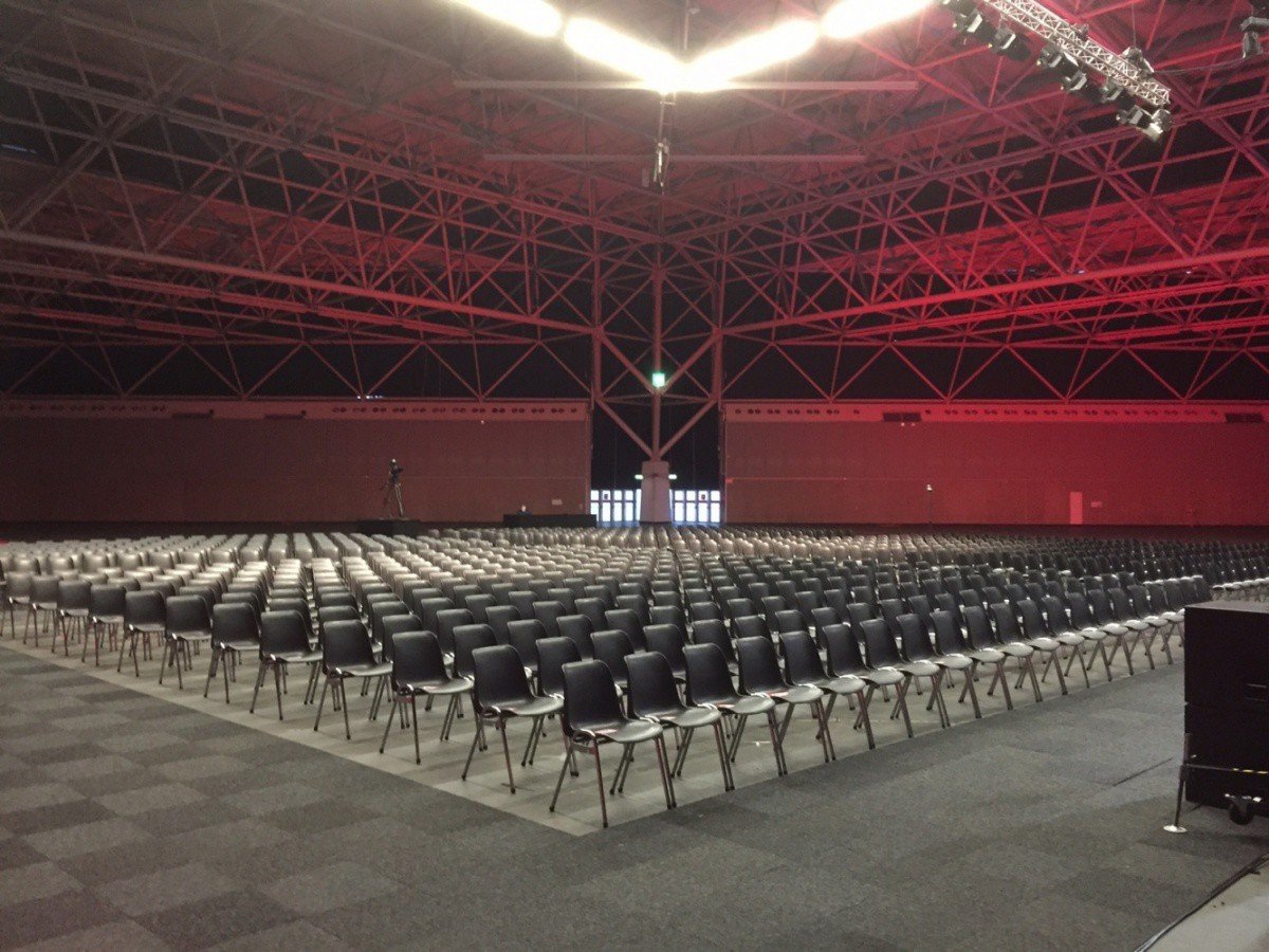 De Zwaan Verhuur Oss foto 3