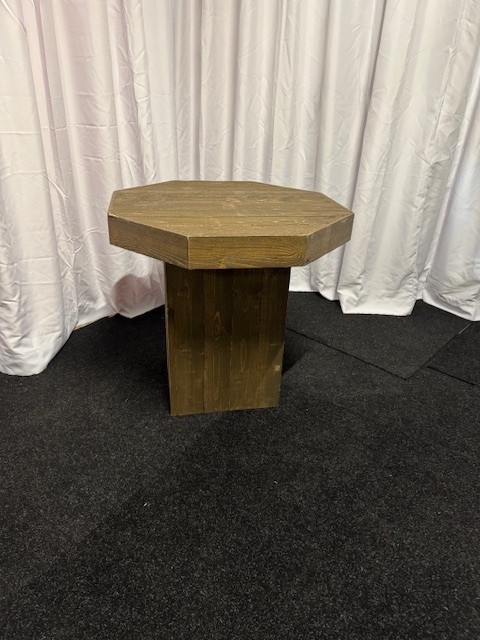 Tafel steigerhout bruin 80x80 ( zeshoek )