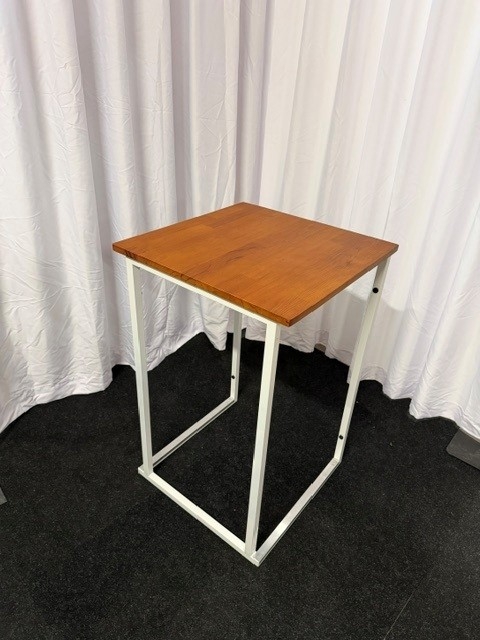 Statafel wit Kubic 70x70